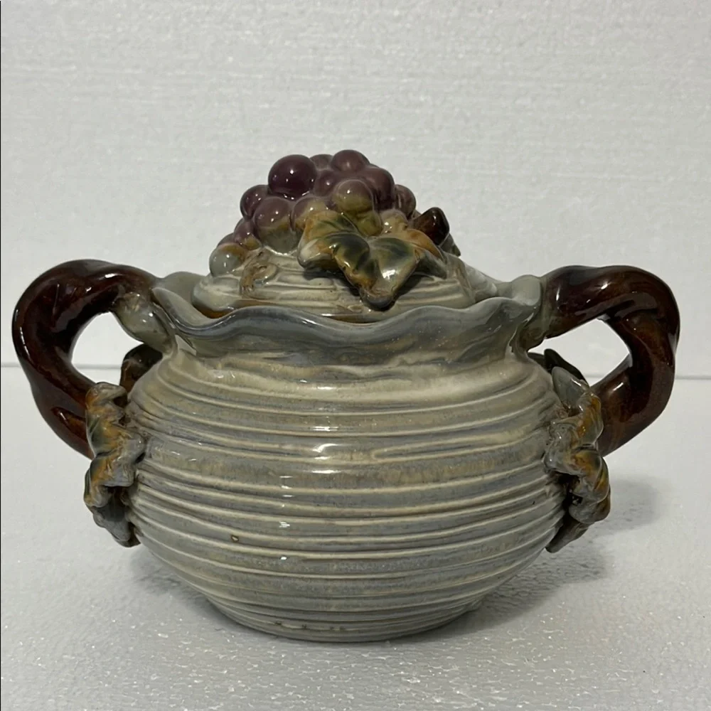 Rustic Vtg Medium Tureen Lidded Bowl Studio Art Pottery with Grape and Leaves